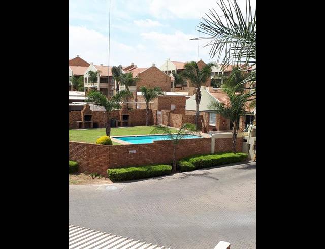 2 BEDROOM APARTMENT FOR SALE IN CELTISDAL